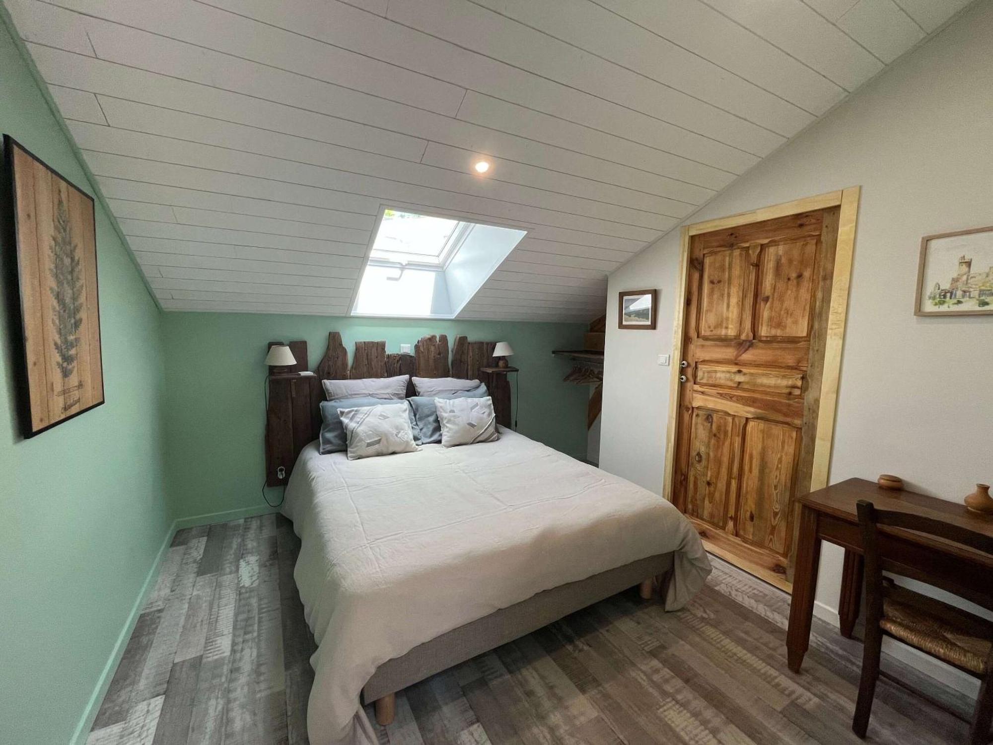 Le Jardin Du Dolaizon Bed & Breakfast Le Puy-en-Velay Room photo